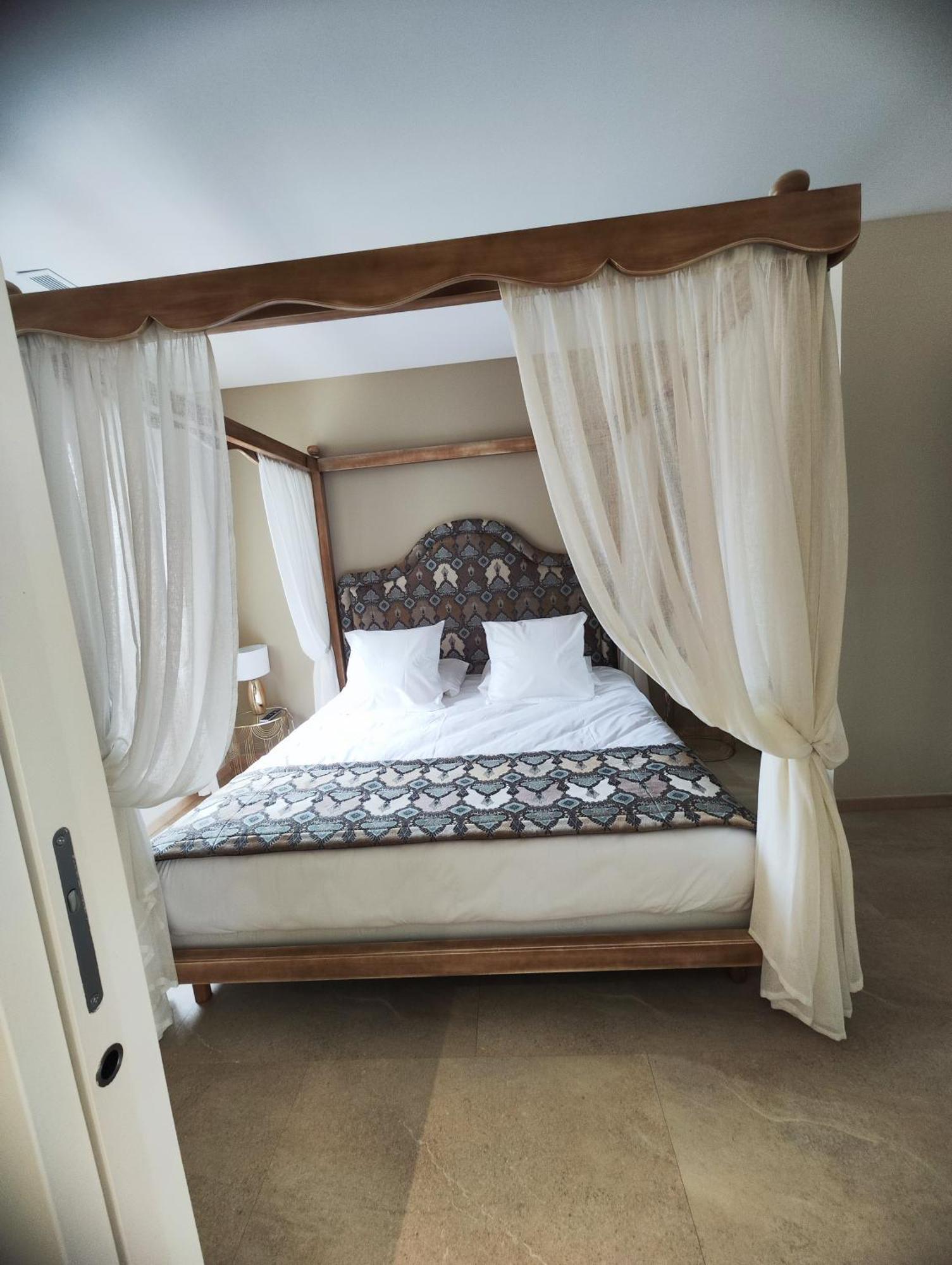 Logis Hotel Restaurant La Vraine Gironcourt-sur-Vraine Exteriör bild
